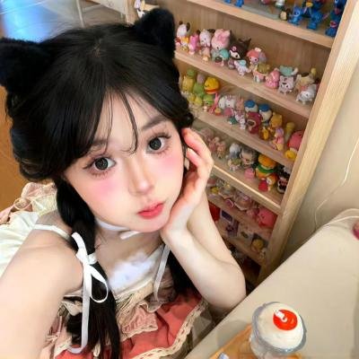 医见钟情，奈何陛下偏要宠我